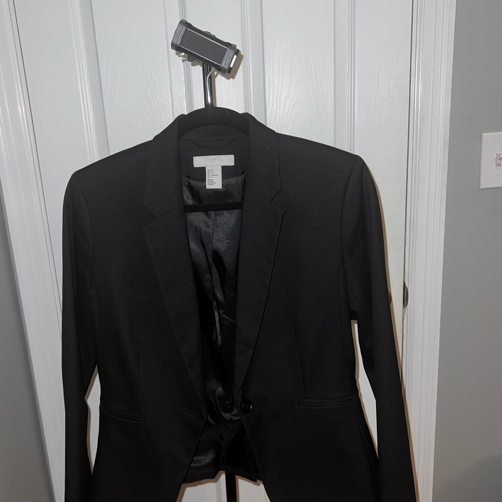 H&M Black Blazer